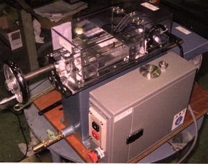 Mesin Pemotong Presisi Kecil Small Precision Cutting Machine TS-40