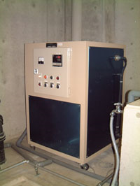 Perangkat pasokan air suhu konstan sepenuhnya otomatis Fully automatic constant temperature water supply device CE-1011