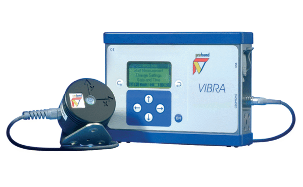 Sistem Pemantauan Getaran VIBRA Vibration Monitoring System